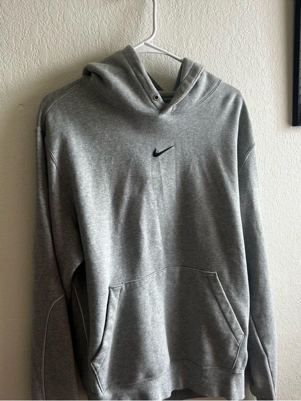 Nike Men's Gray Pullover Hoodie - Gray